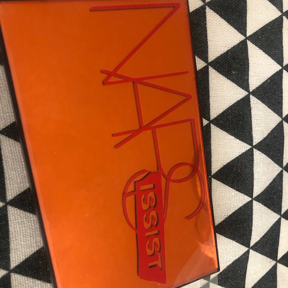 NARS Narsissist Limited Edition Unfiltered I Cheek Palette - Swatch only